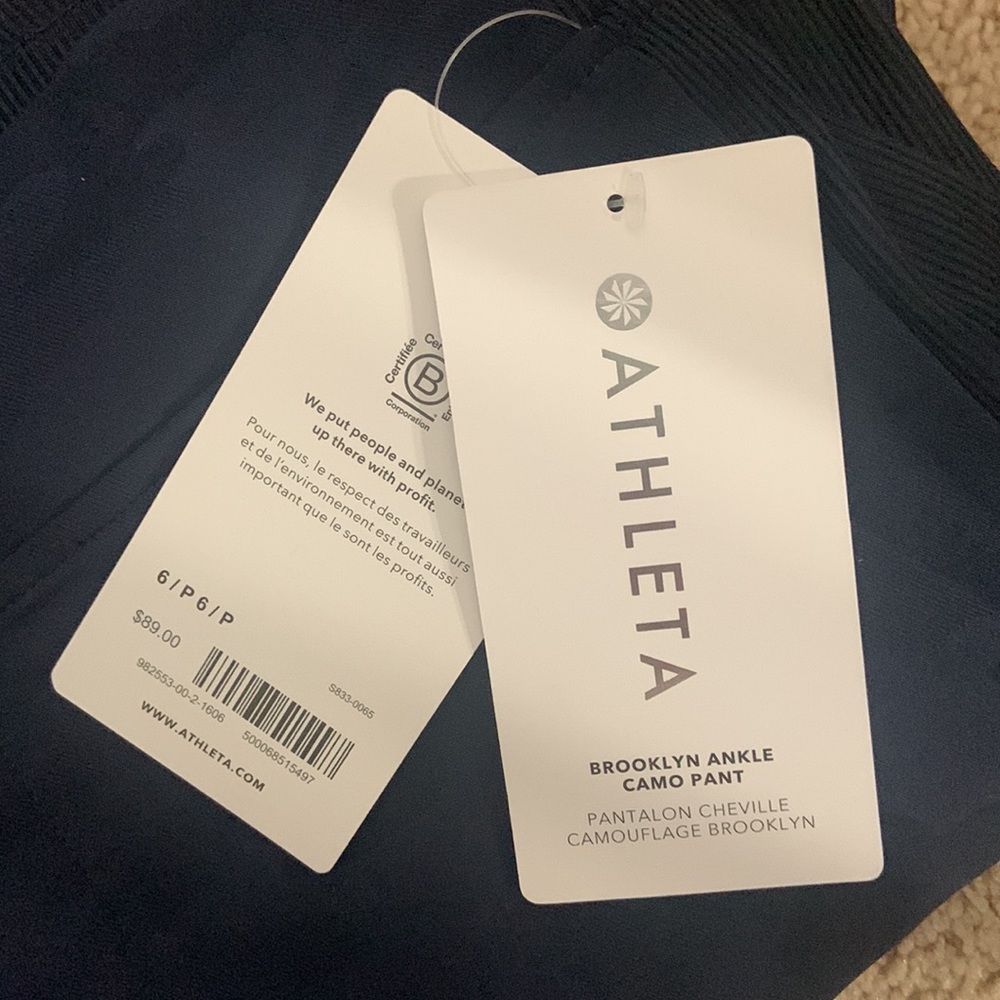 ATHLETA Brooklyn Ankle Camo Pant Navy Camo NWT - Picture 4 of 4
